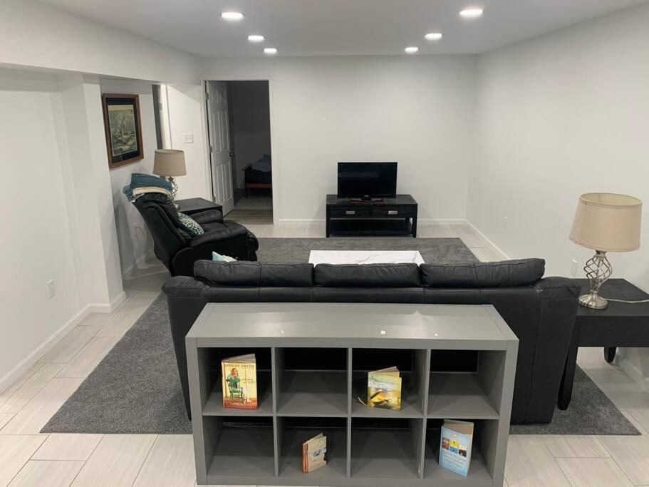 2 Bedroom Apartment- Close To Hershey Park, Hollywood Casino And Downtown HarrisburgHarrisburg  Kültér fotó