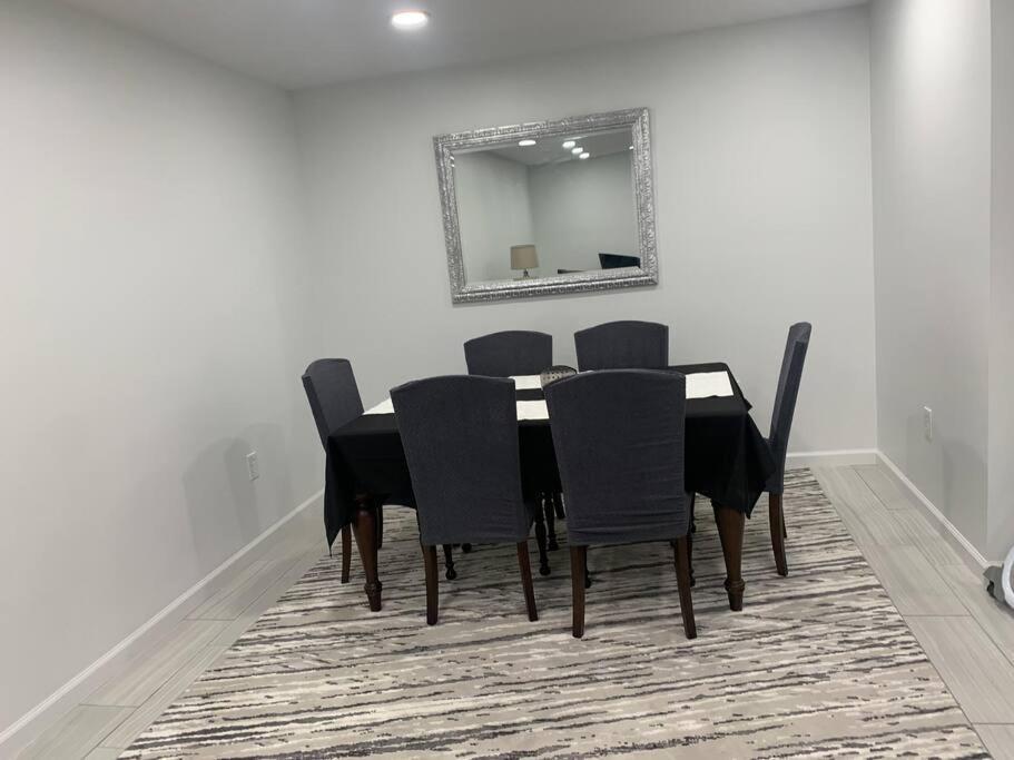 2 Bedroom Apartment- Close To Hershey Park, Hollywood Casino And Downtown HarrisburgHarrisburg  Kültér fotó